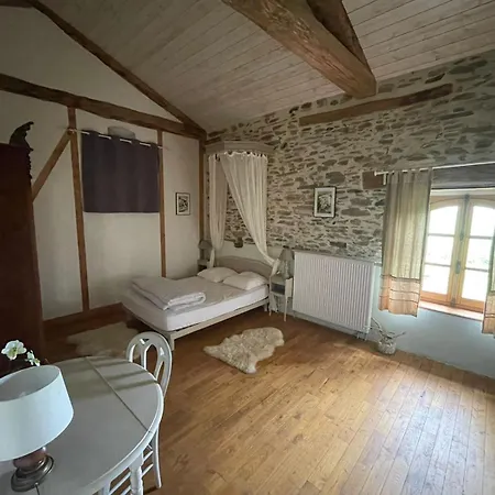 Grand Pour 18 Personnes Dans La Campagne Tarnaise Prázdninový dům *